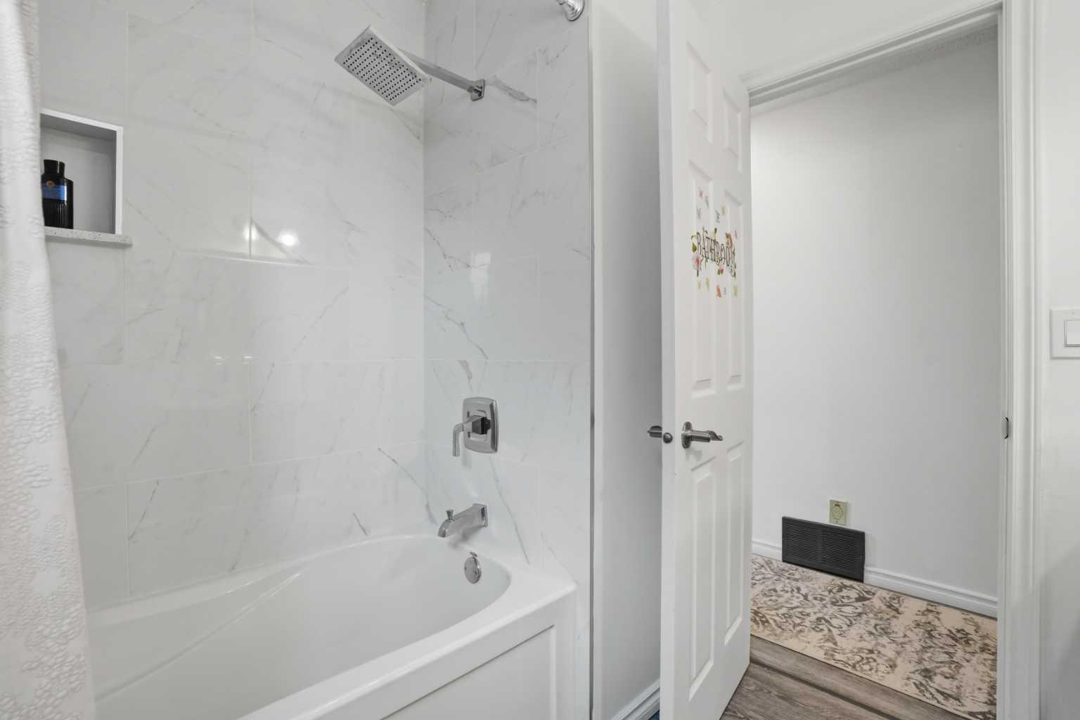 203 Shawglen Road SW