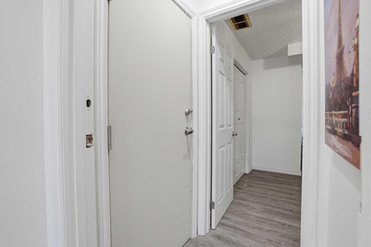 203 Shawglen Road SW