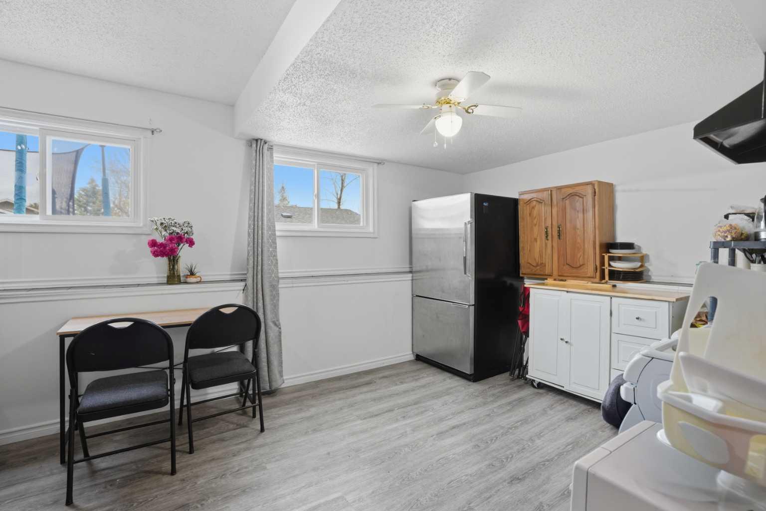 203 Shawglen Road SW