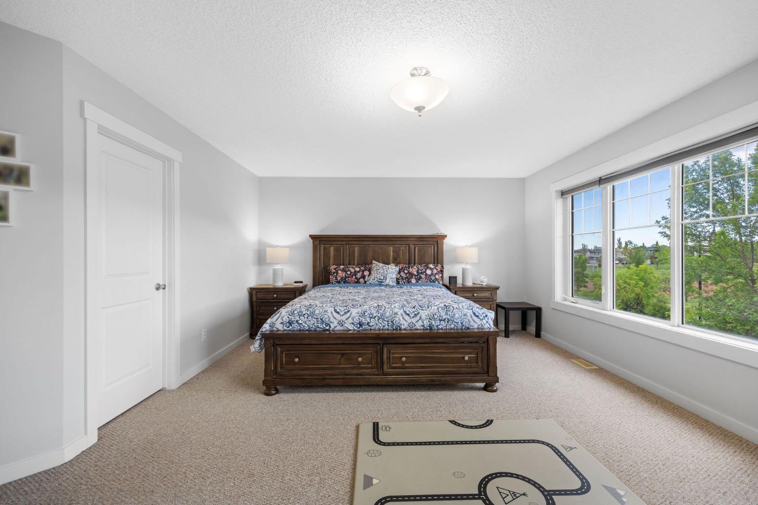 575 Evergreen Circle SW