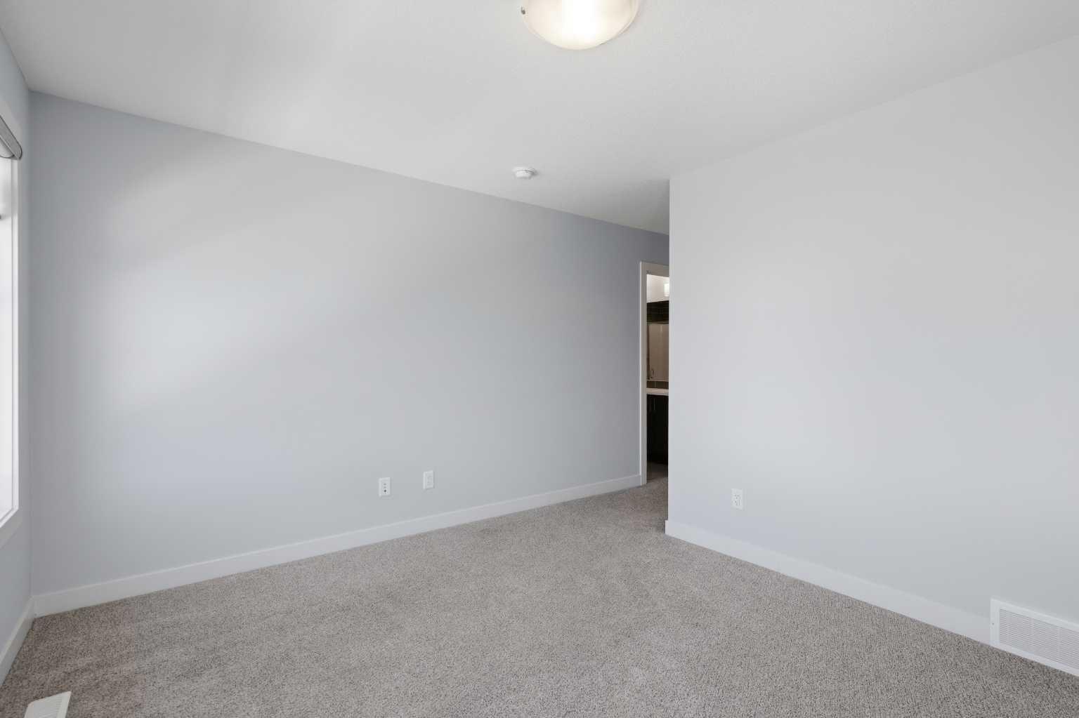 71 Belvedere Green SE