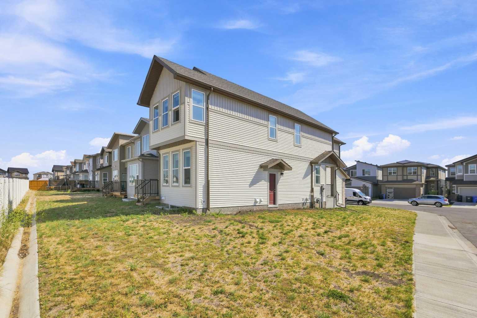71 Belvedere Green SE