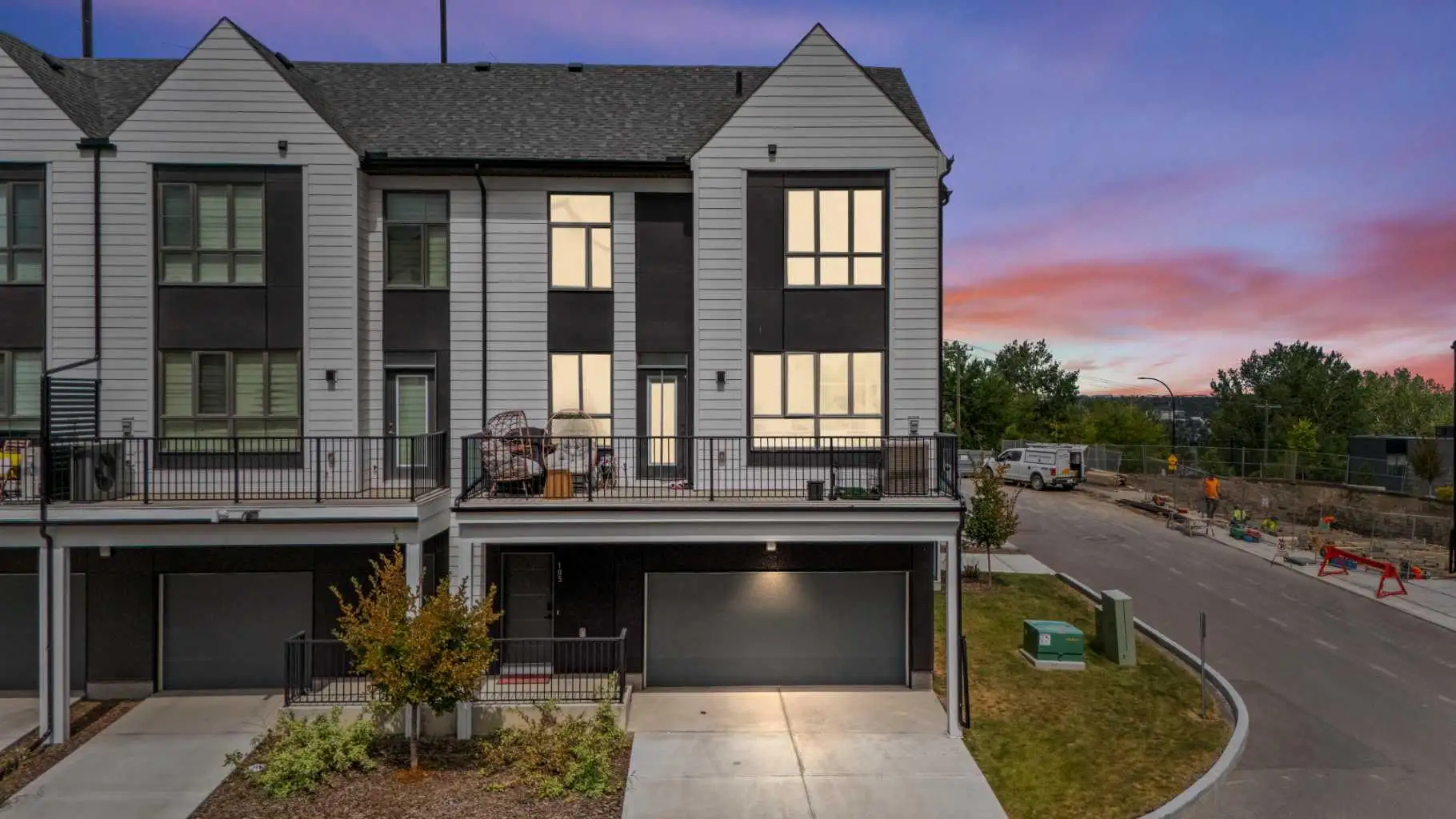 105 Sovereign Common SW