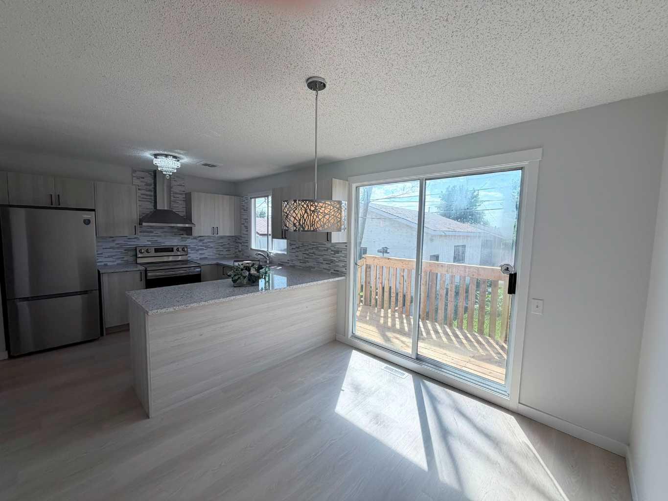 215 Penbrooke Way SE