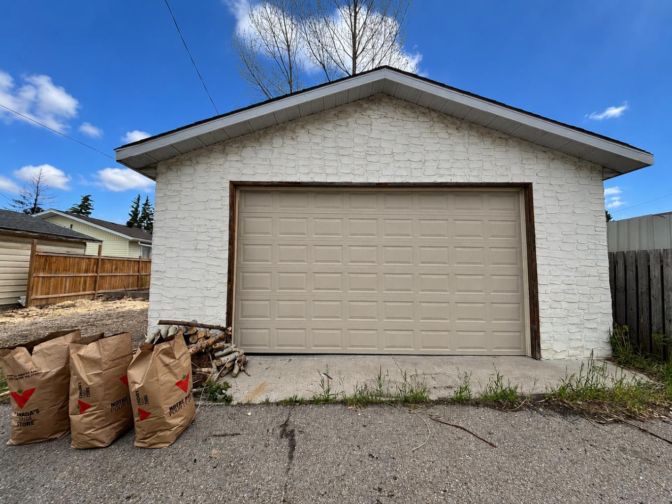 215 Penbrooke Way SE