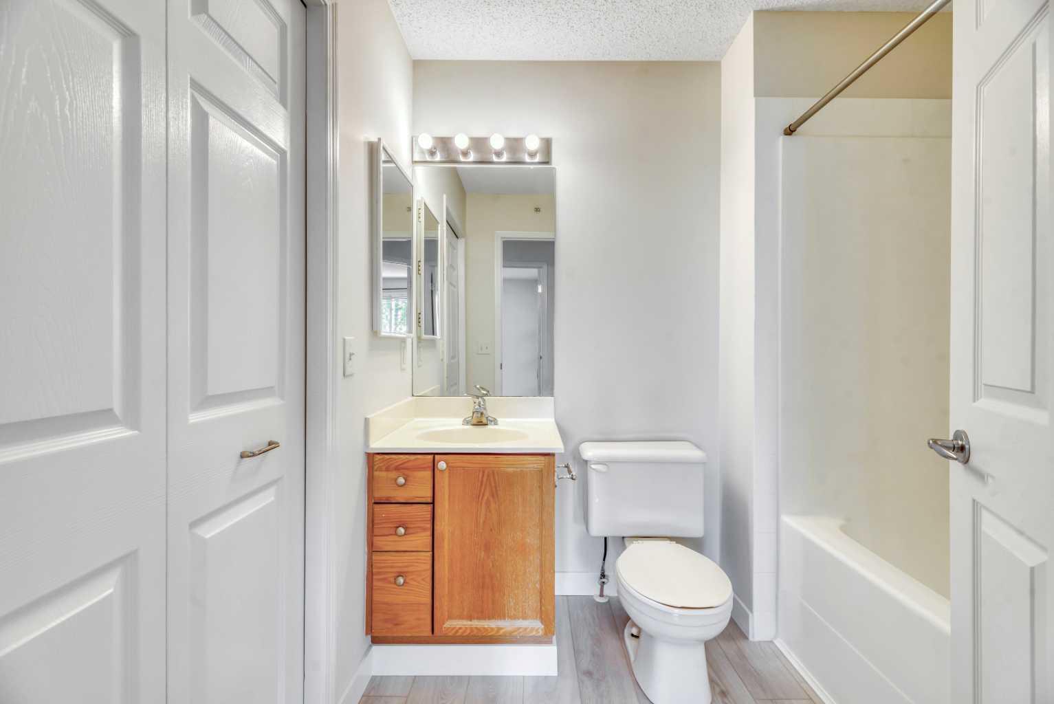 1309, 950 Arbour Lake Road NW