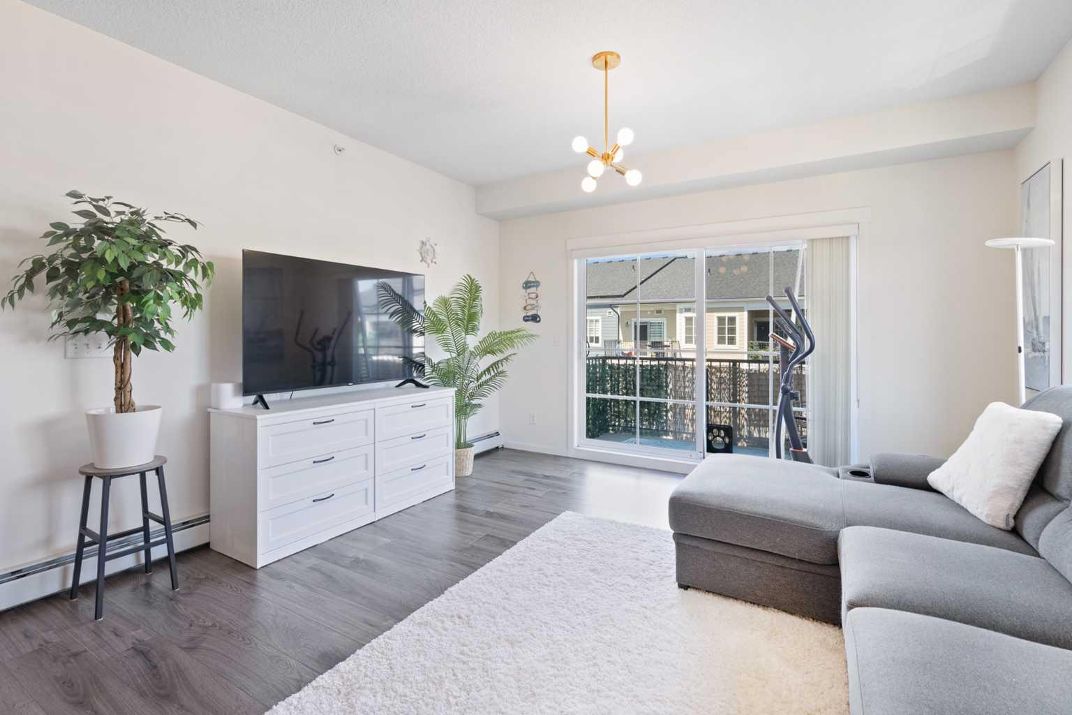 3417, 215 Legacy Boulevard SE