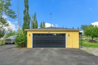 280140 Township Road 241A  