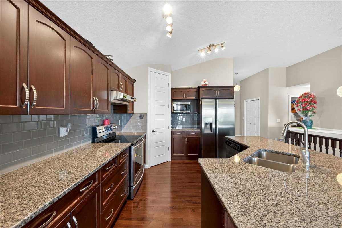 248 Rainbow Falls Way 