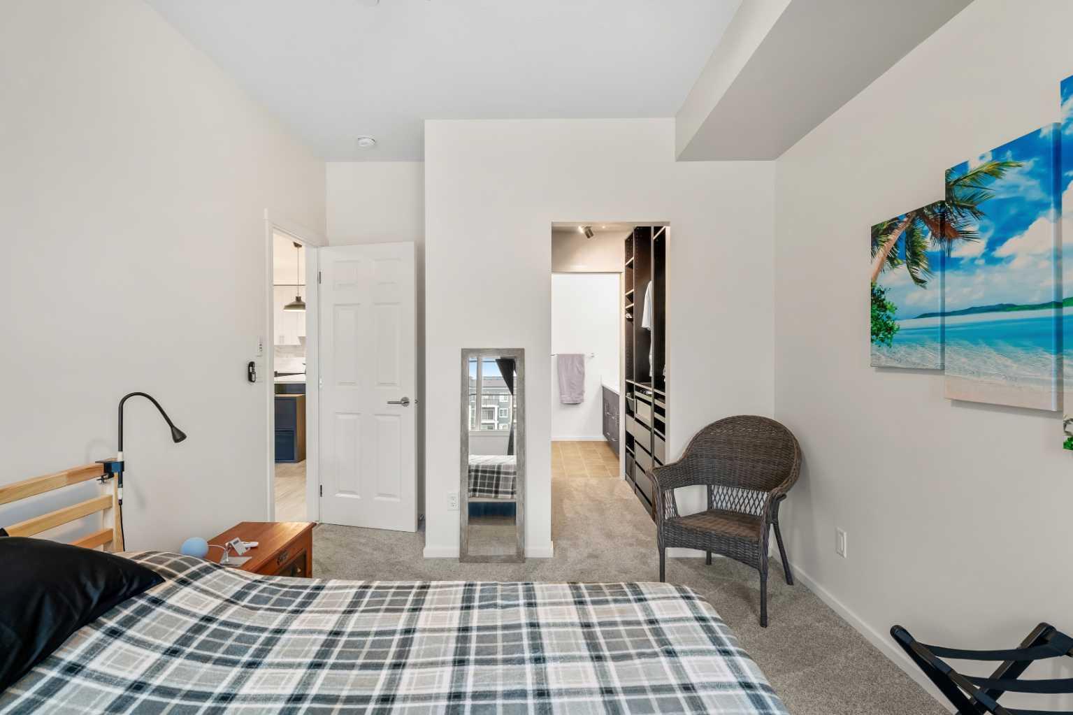 6216, 151 Legacy Main Street SE