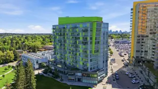 713, 30 Brentwood Common NW