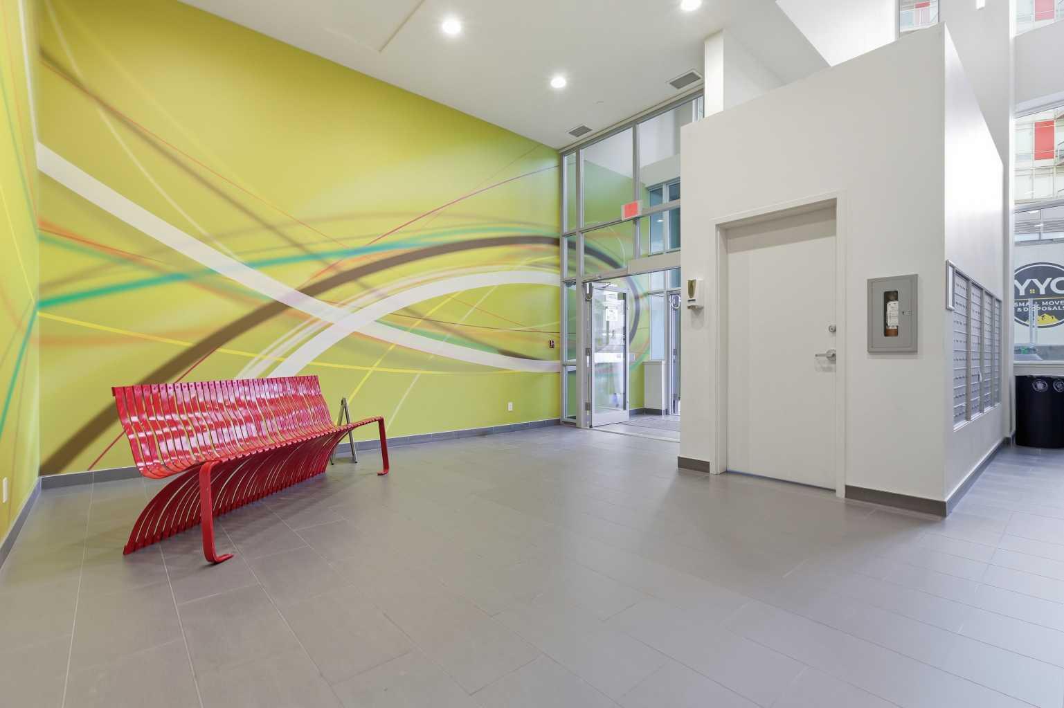 713, 30 Brentwood Common NW