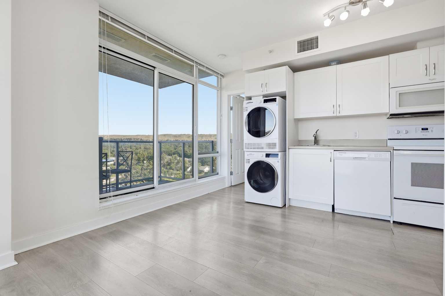713, 30 Brentwood Common NW
