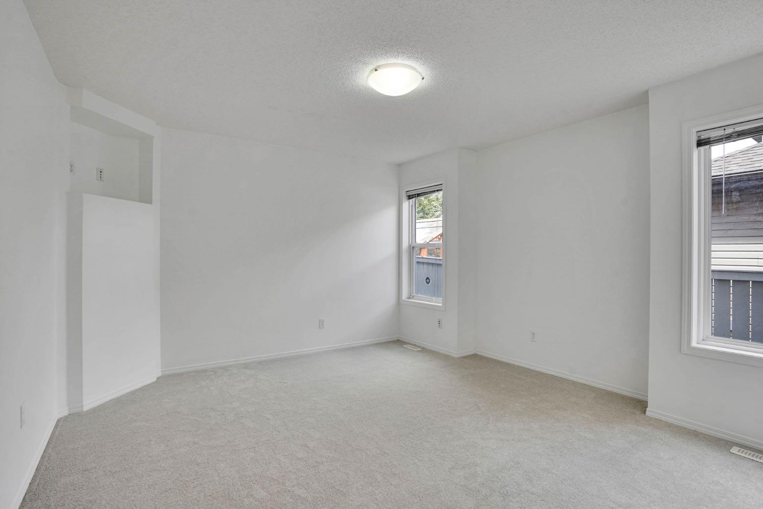 89 Everoak Drive SW