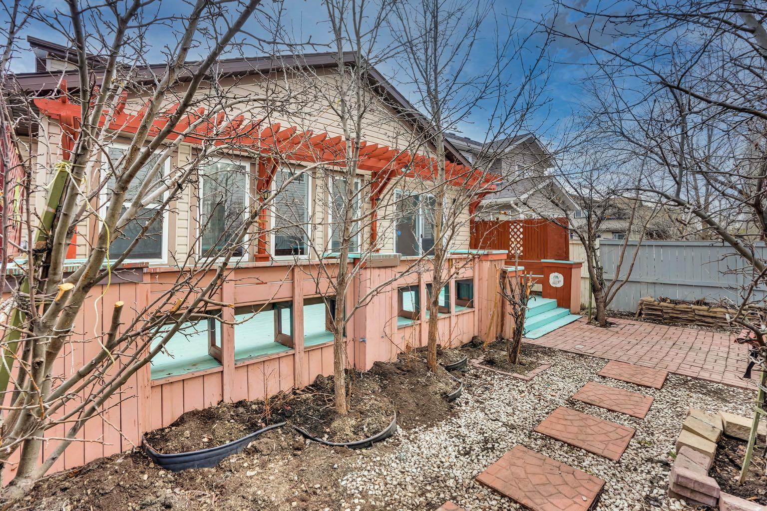 89 Everoak Drive SW