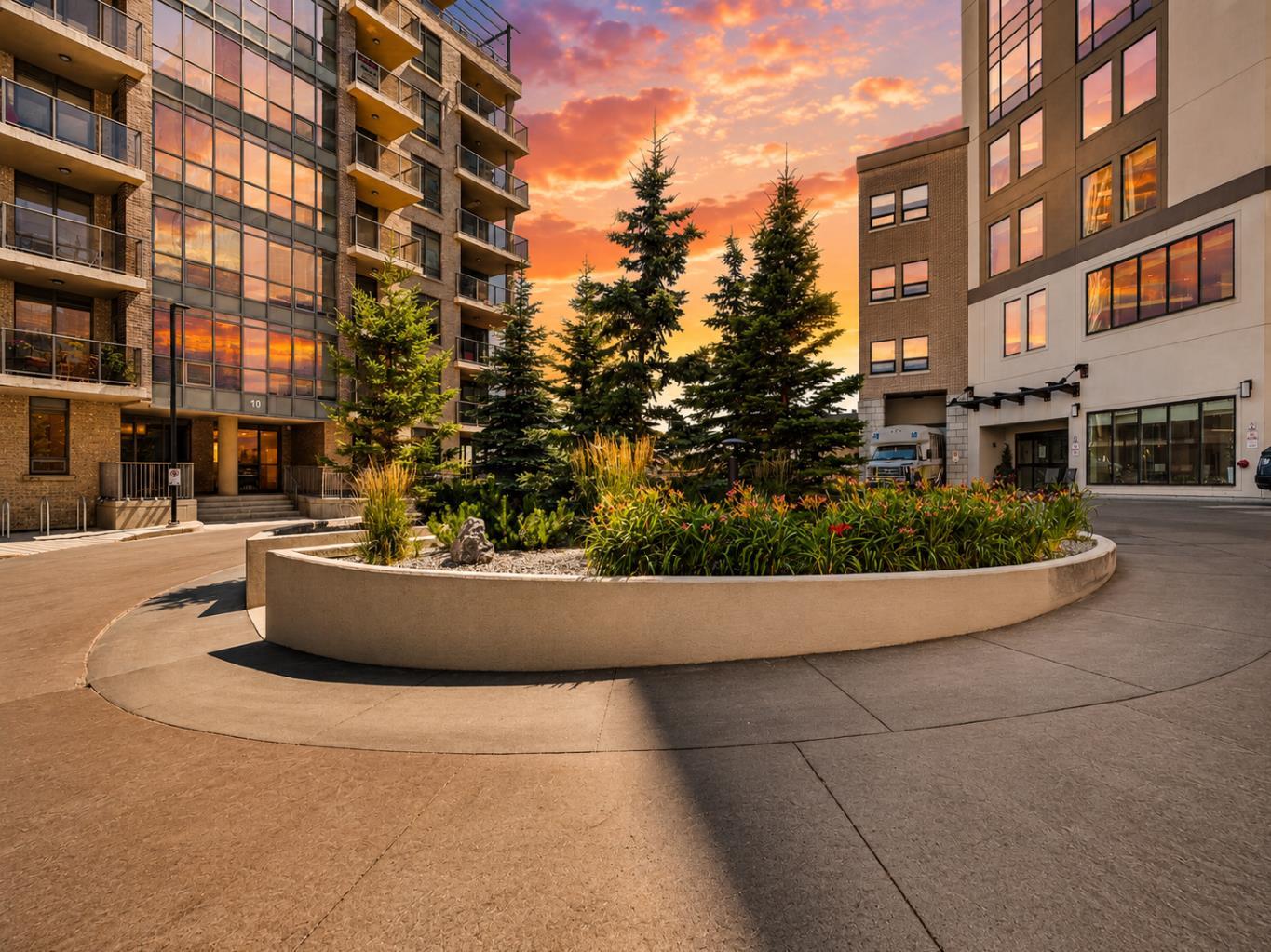 402, 10 Shawnee Hill SW