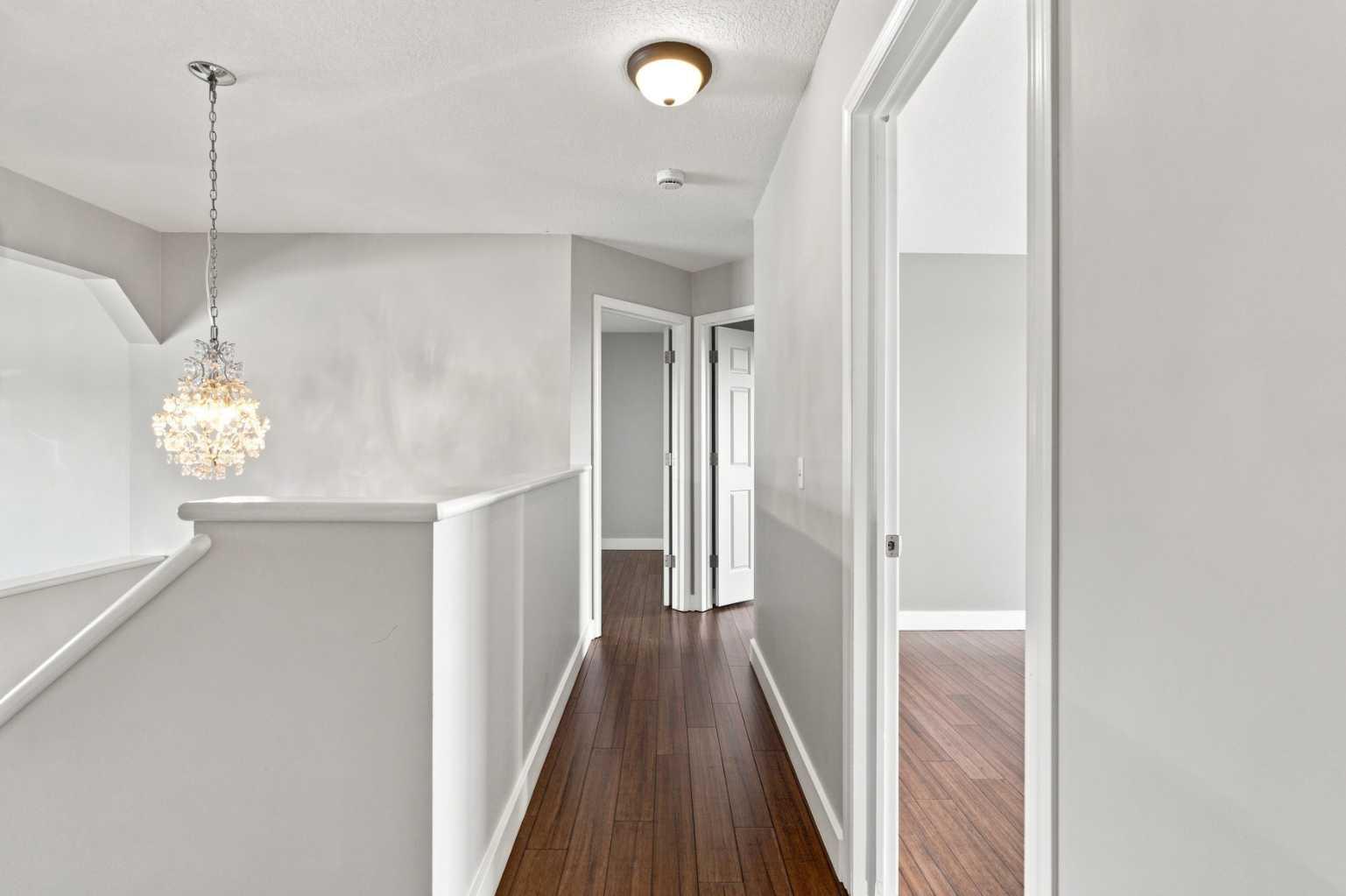 541 Citadel Meadow Bay NW