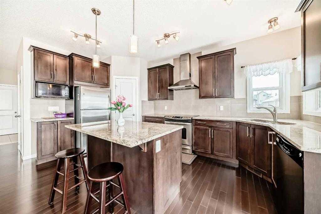 12 Kincora Mews NW