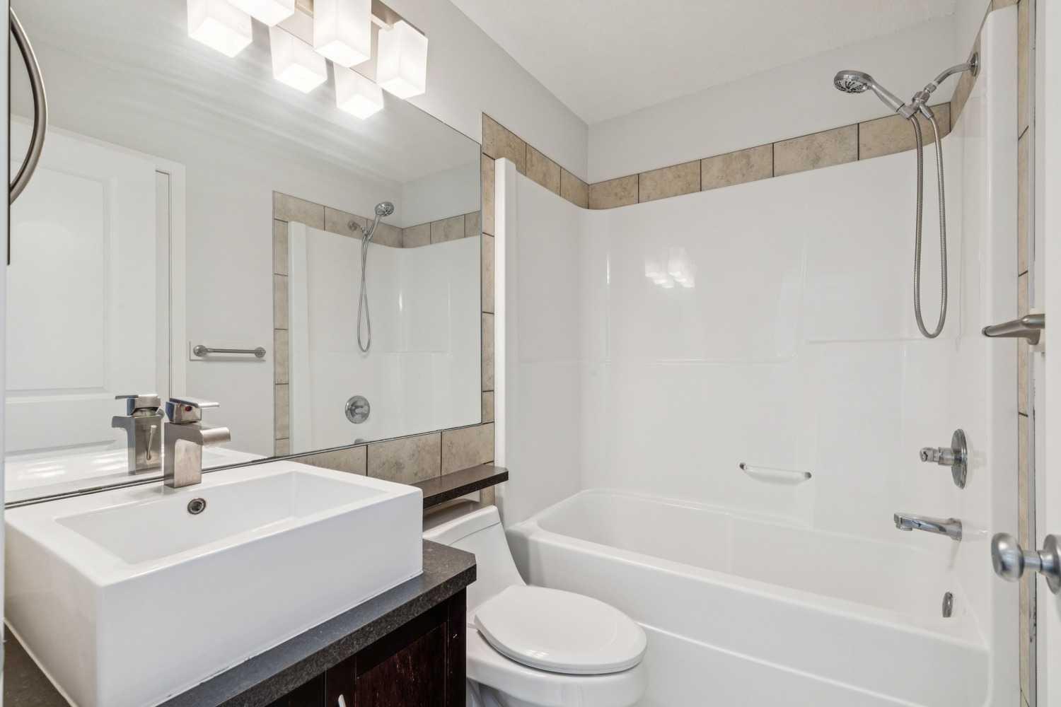 12 Autumn Court SE