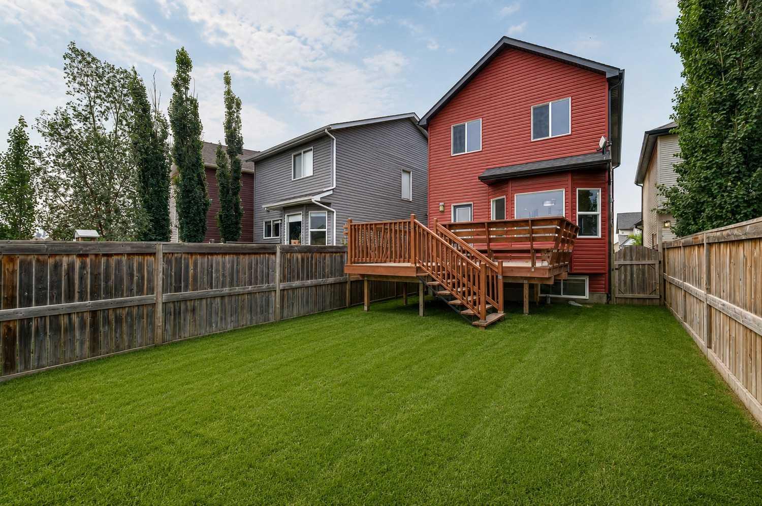12 Autumn Court SE