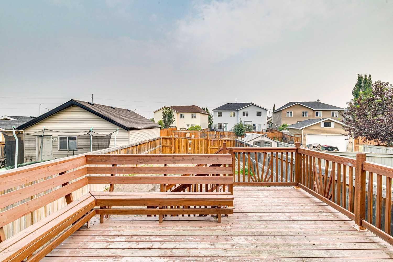 12 Autumn Court SE
