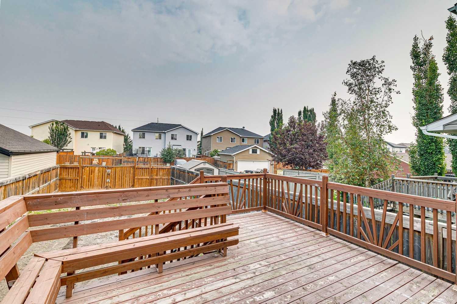 12 Autumn Court SE