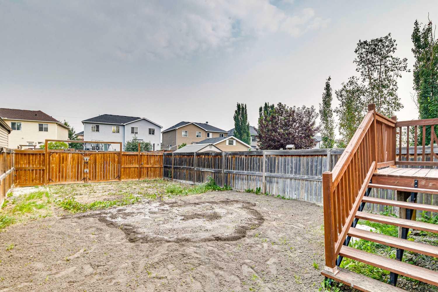 12 Autumn Court SE