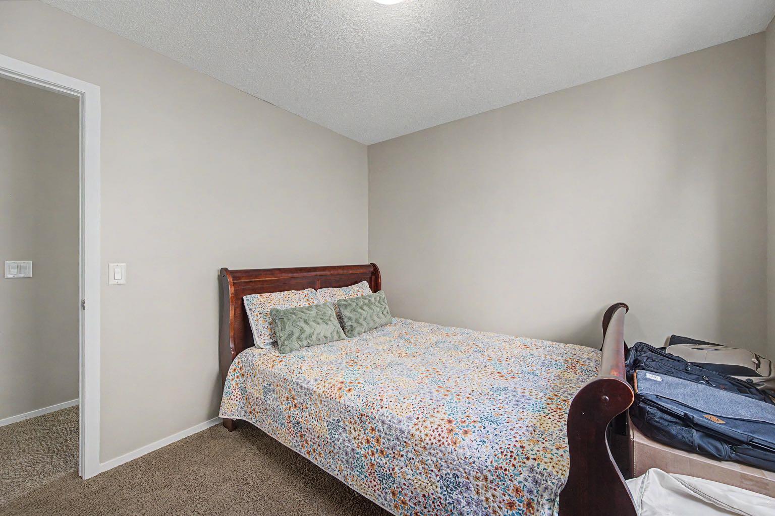 1600 Copperfield Boulevard SE
