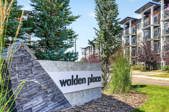 418, 10 Walgrove Walk SE