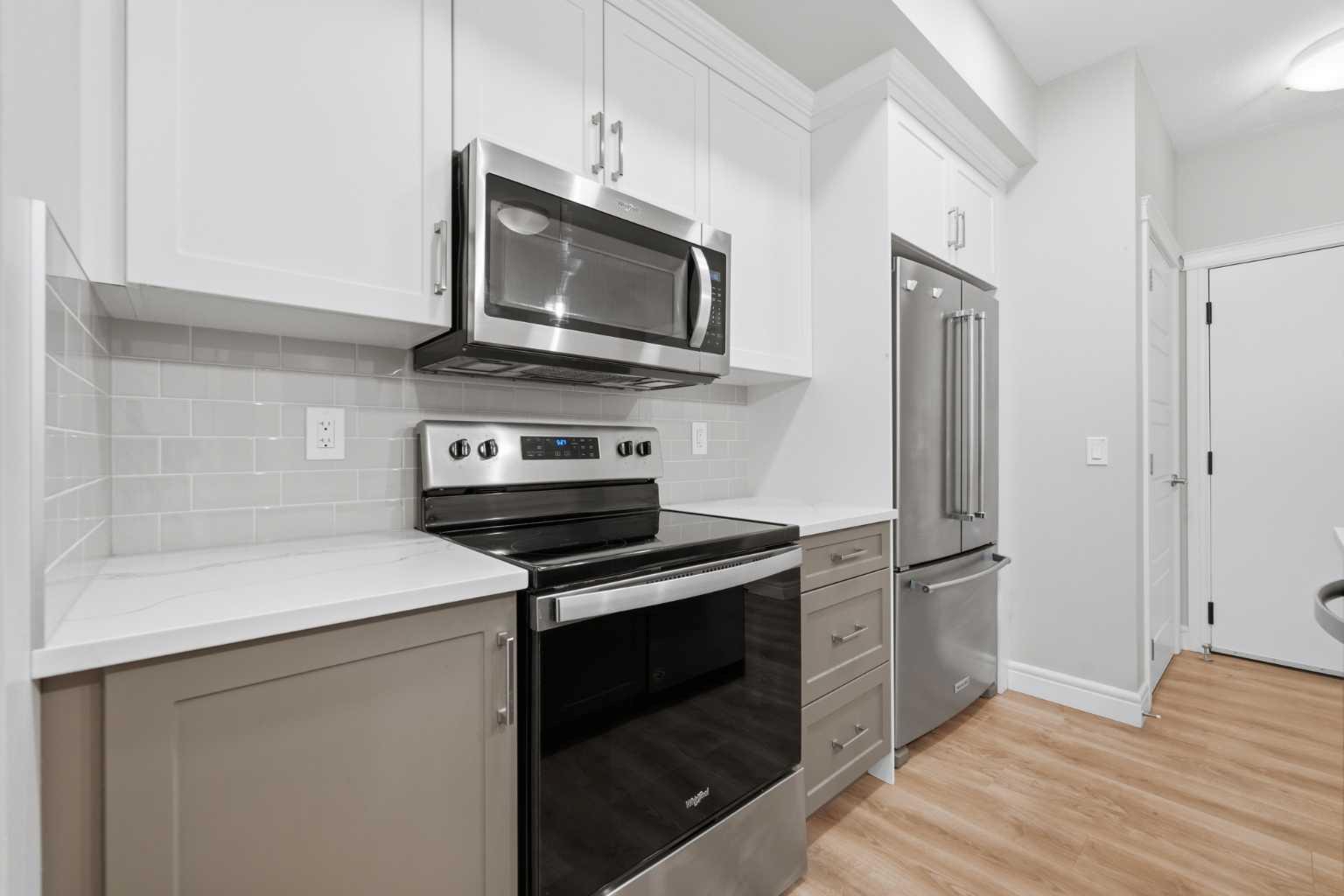 211, 19661 40 Street SE