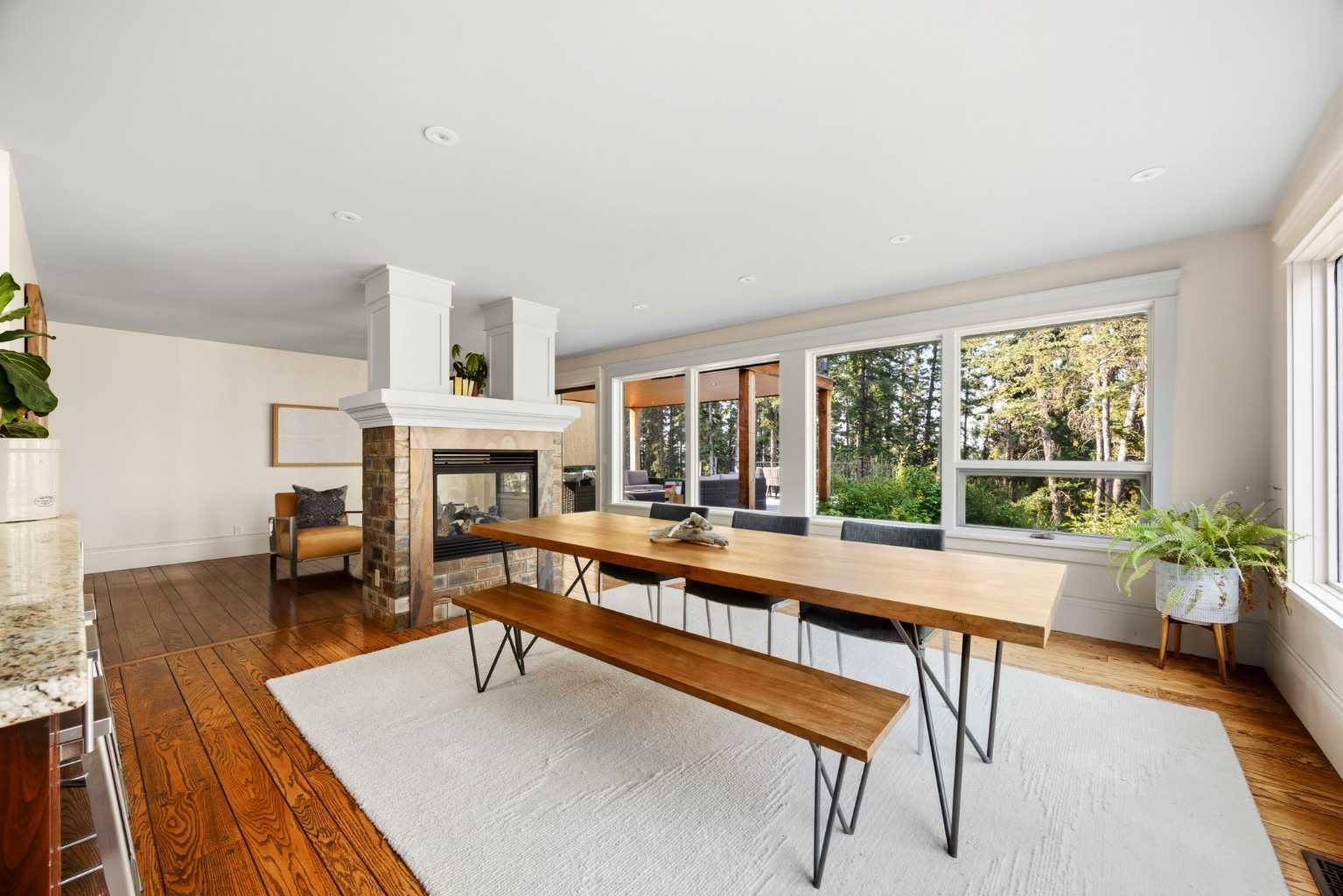 15 Elbow River Point 