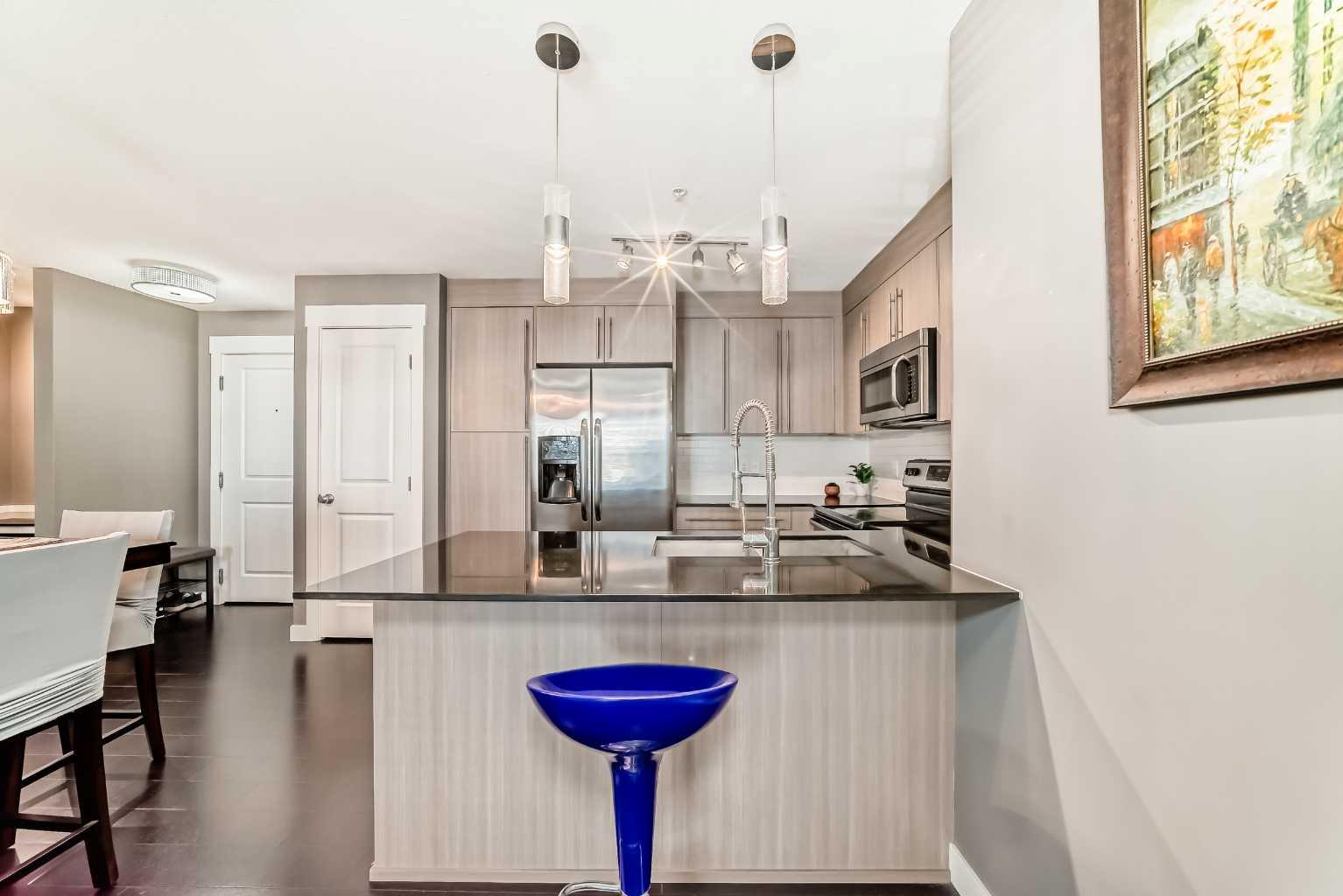 3313, 11 Mahogany Row SE