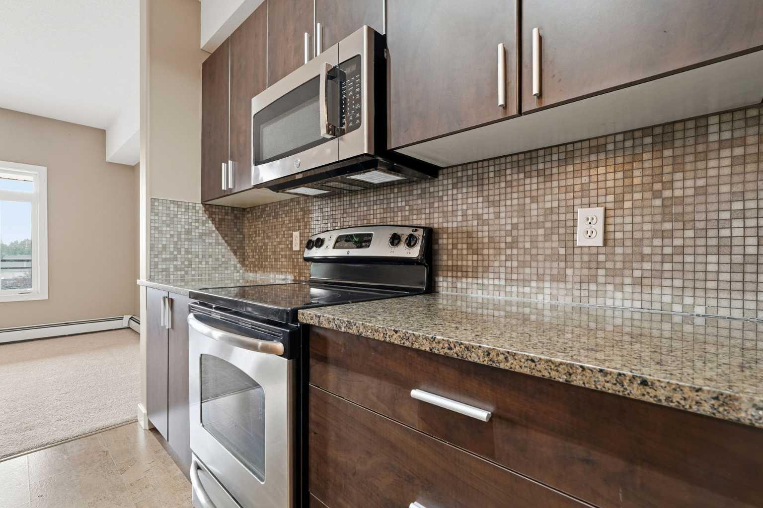 441, 11 Millrise Drive SW