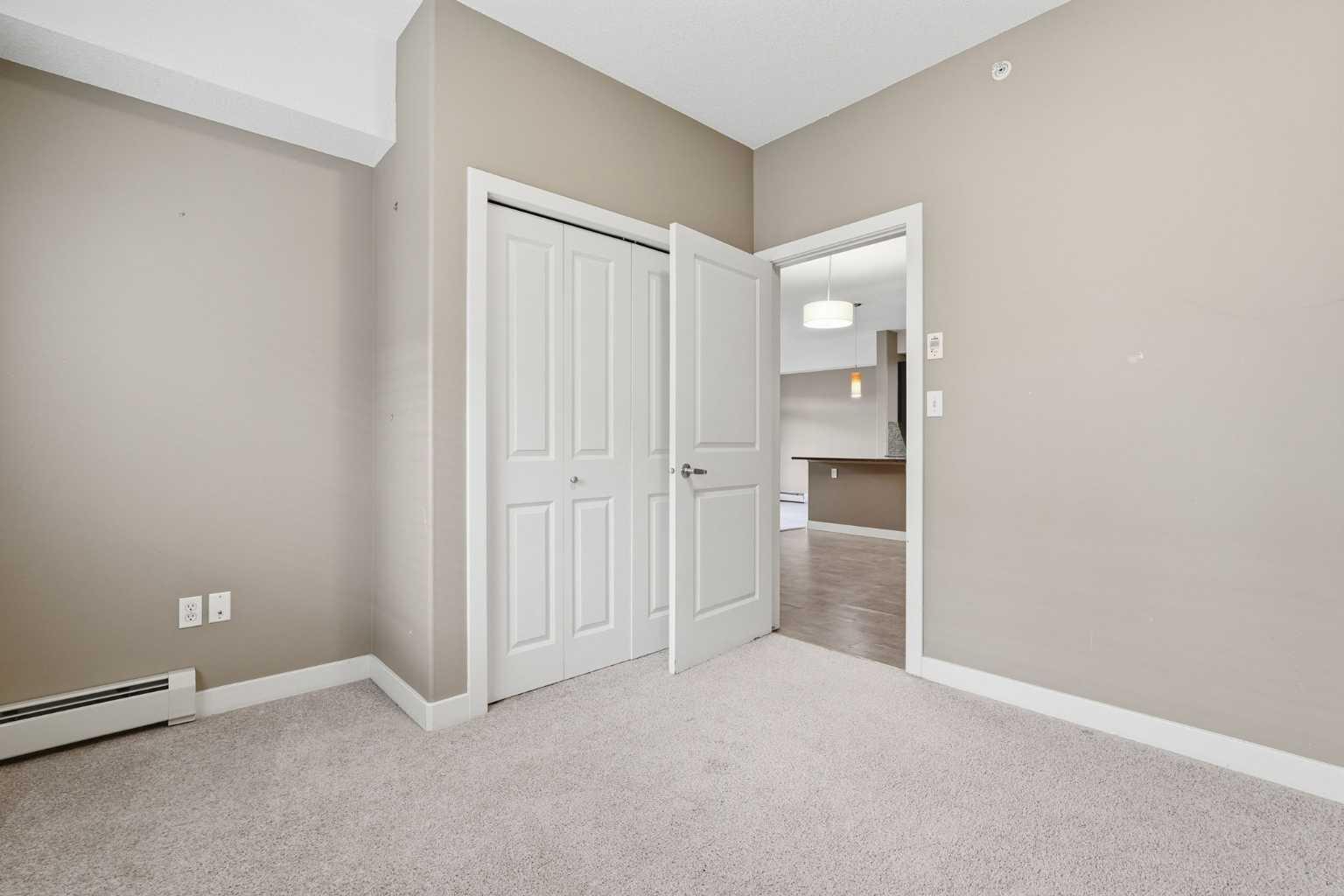 441, 11 Millrise Drive SW