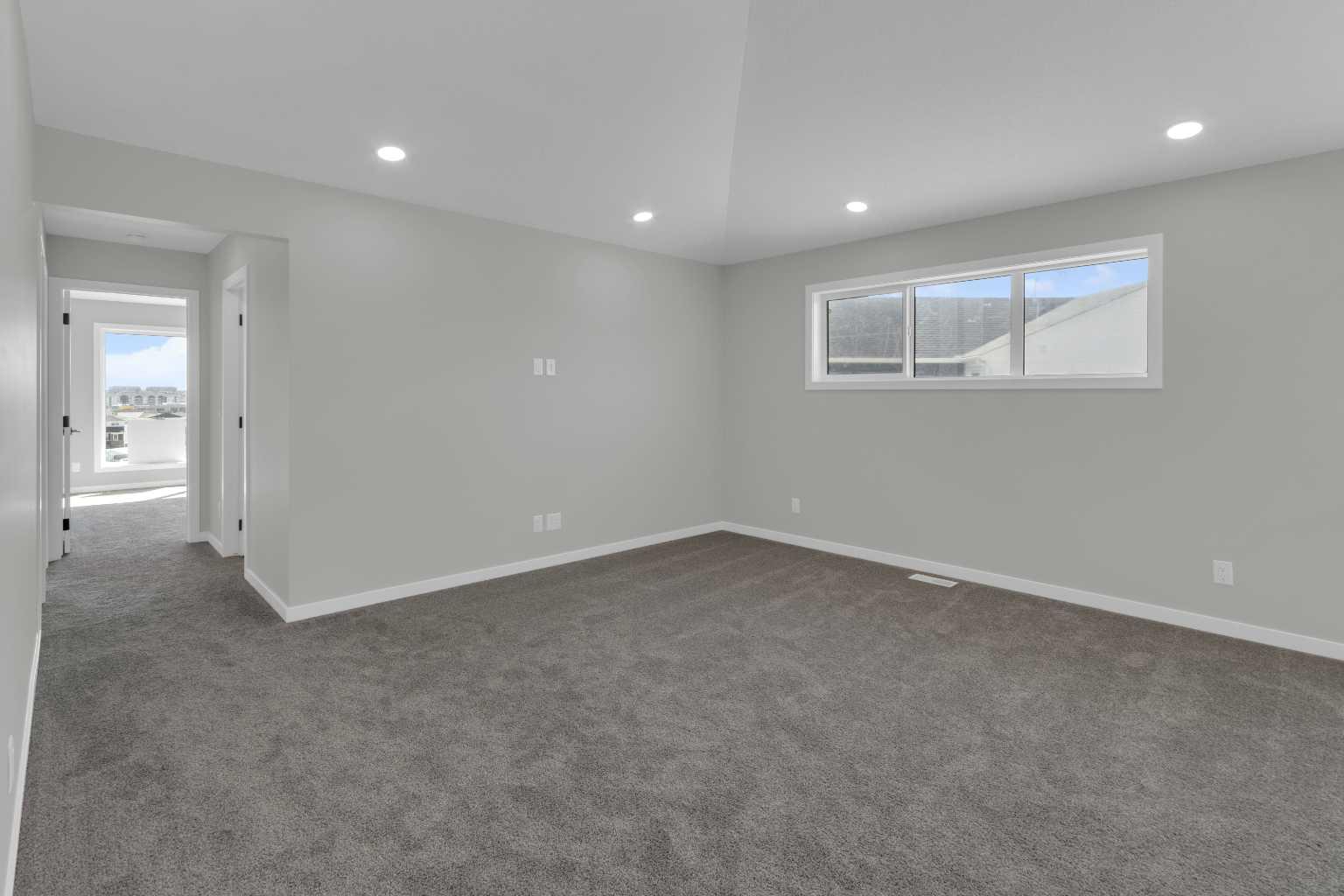 172 Starling Place NW
