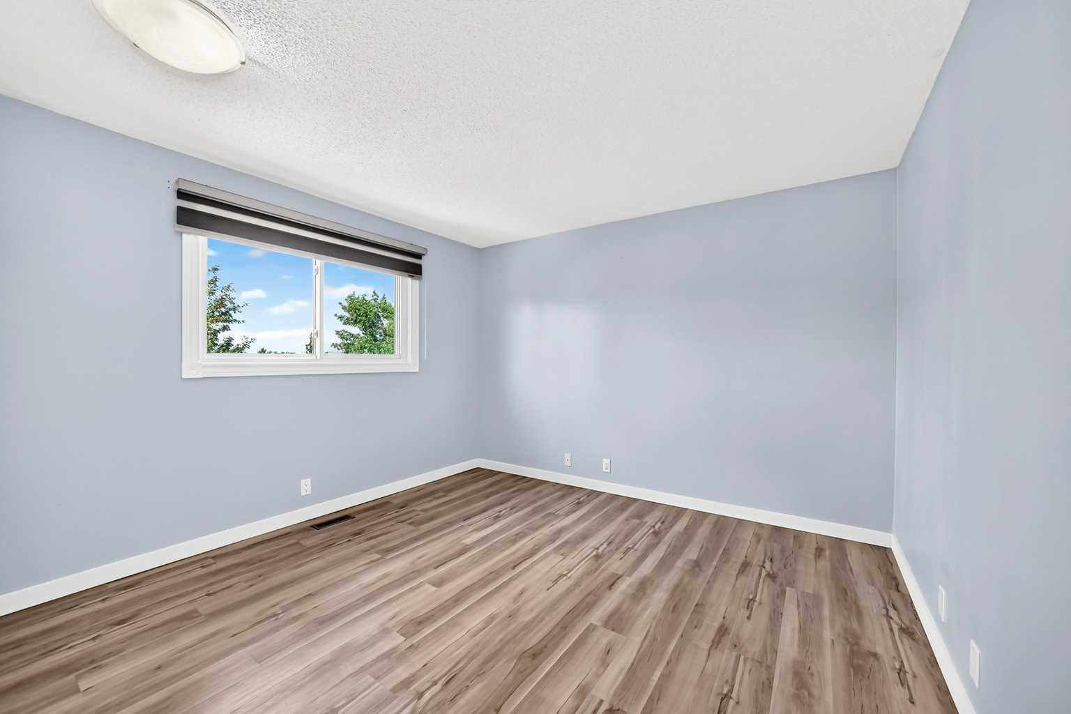 32 Macewan Park Link NW