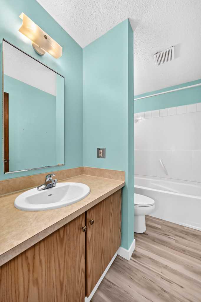 32 Macewan Park Link NW