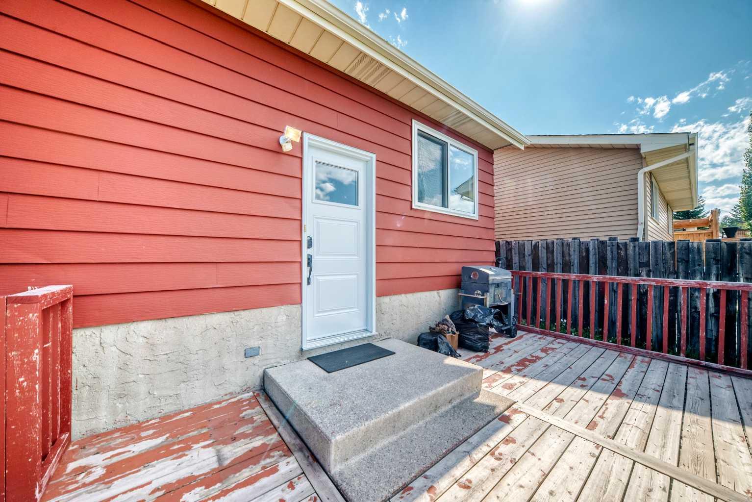 32 Macewan Park Link NW