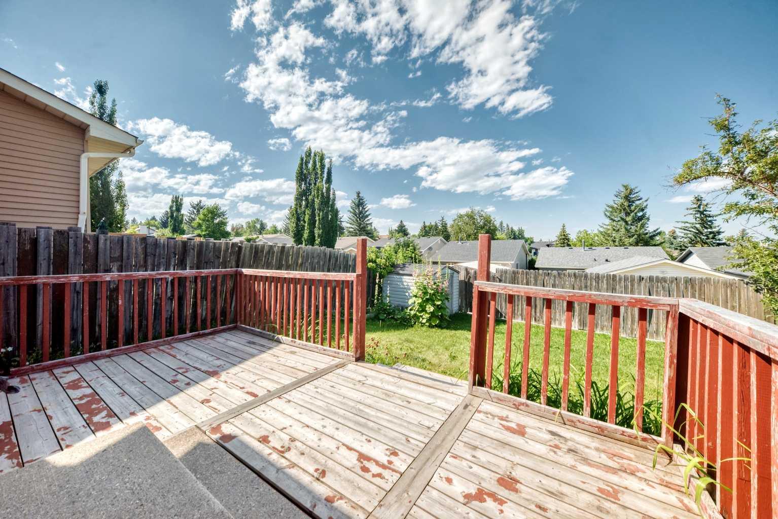 32 Macewan Park Link NW