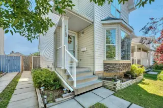118 Tarington Close NE