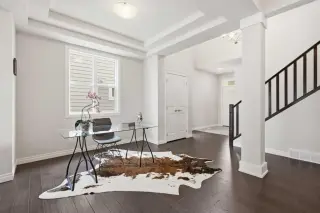 190 Riviera View 