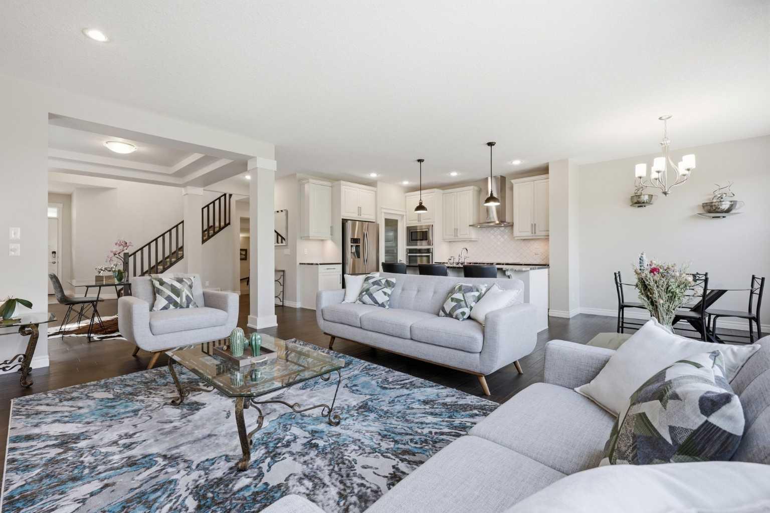 190 Riviera View 