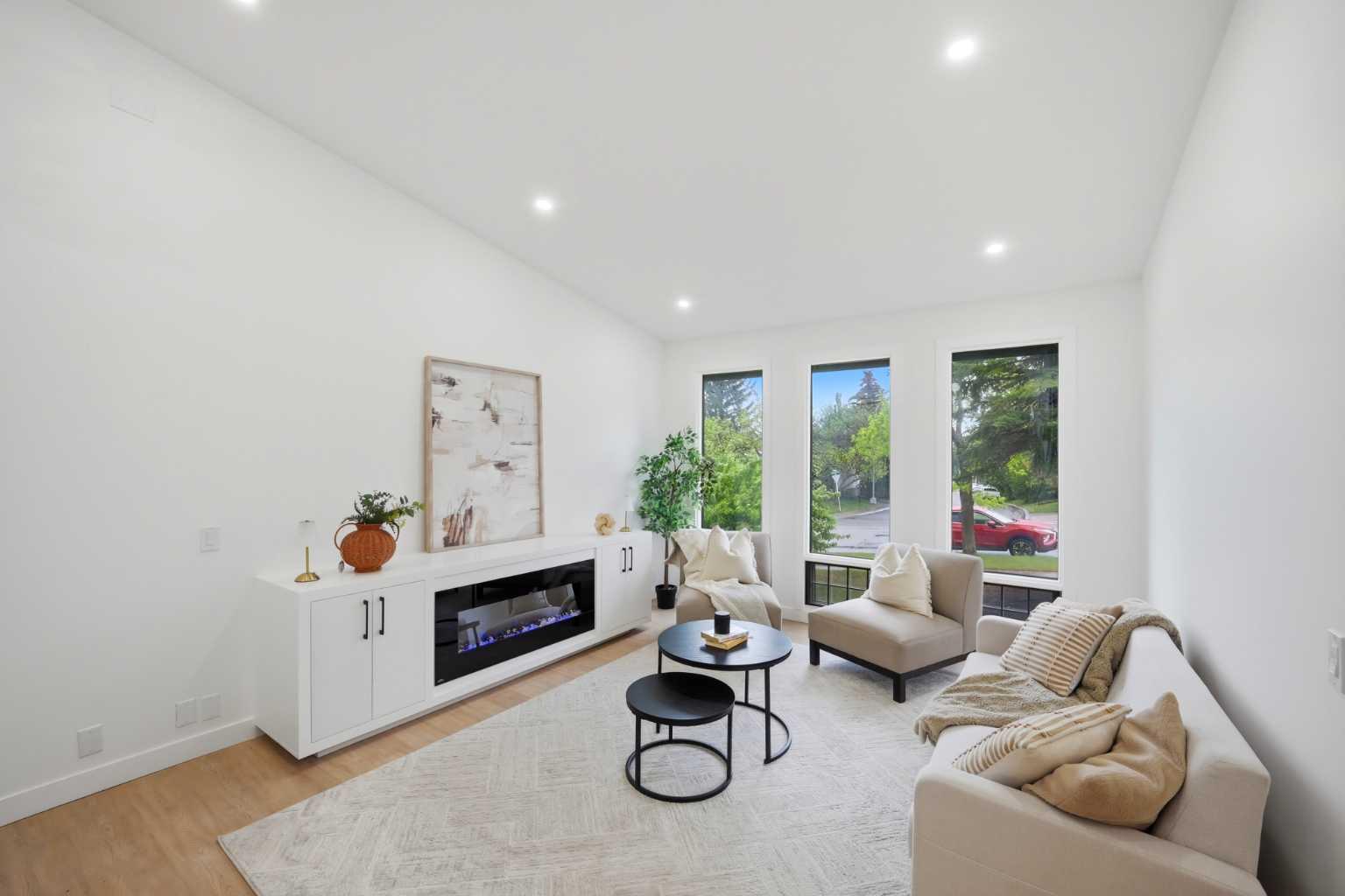 300 Edgehill Drive NW