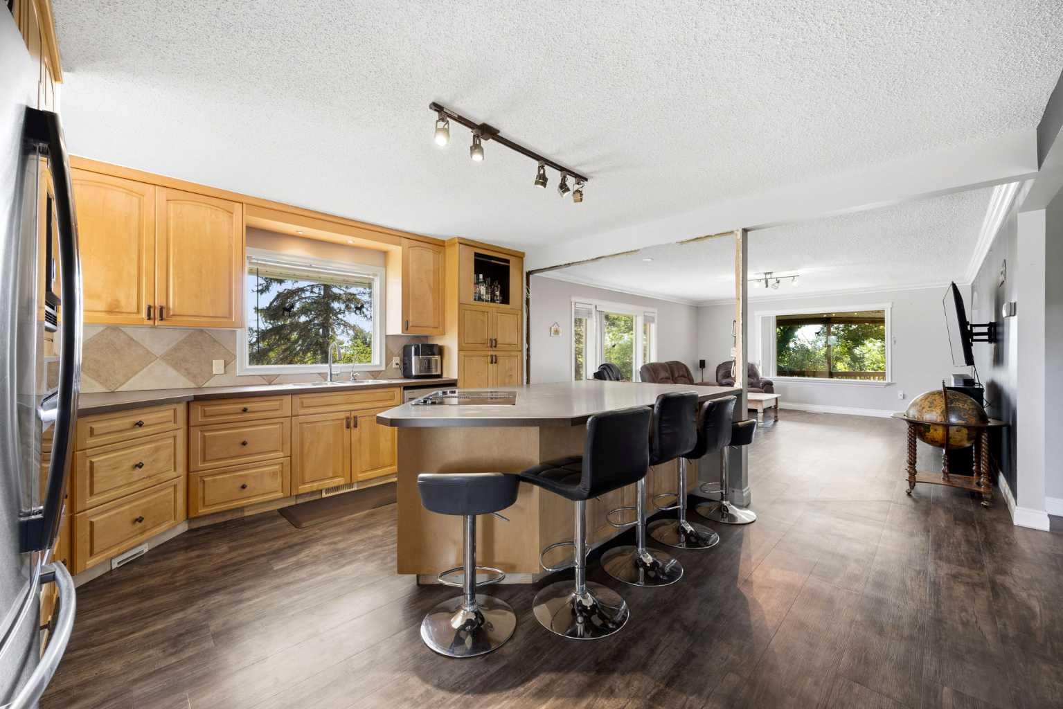 281014, 274 Range Road 