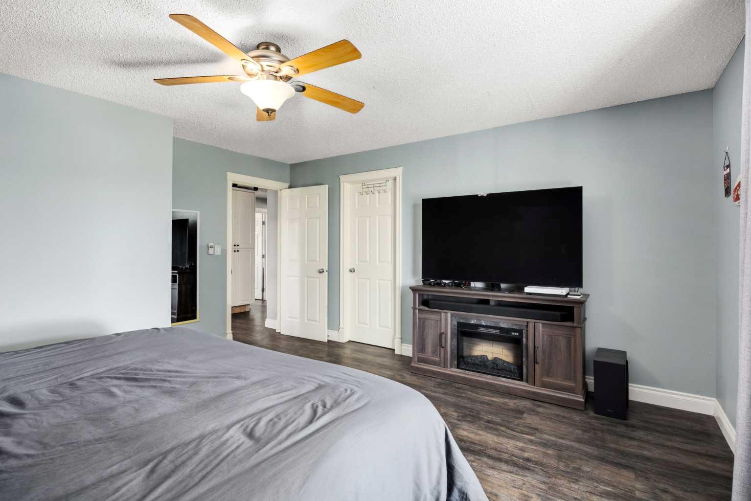 281014, 274 Range Road 