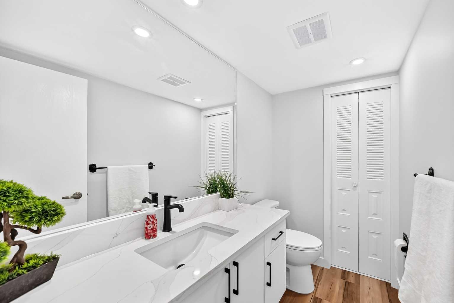 34, 9908 Bonaventure Drive SE