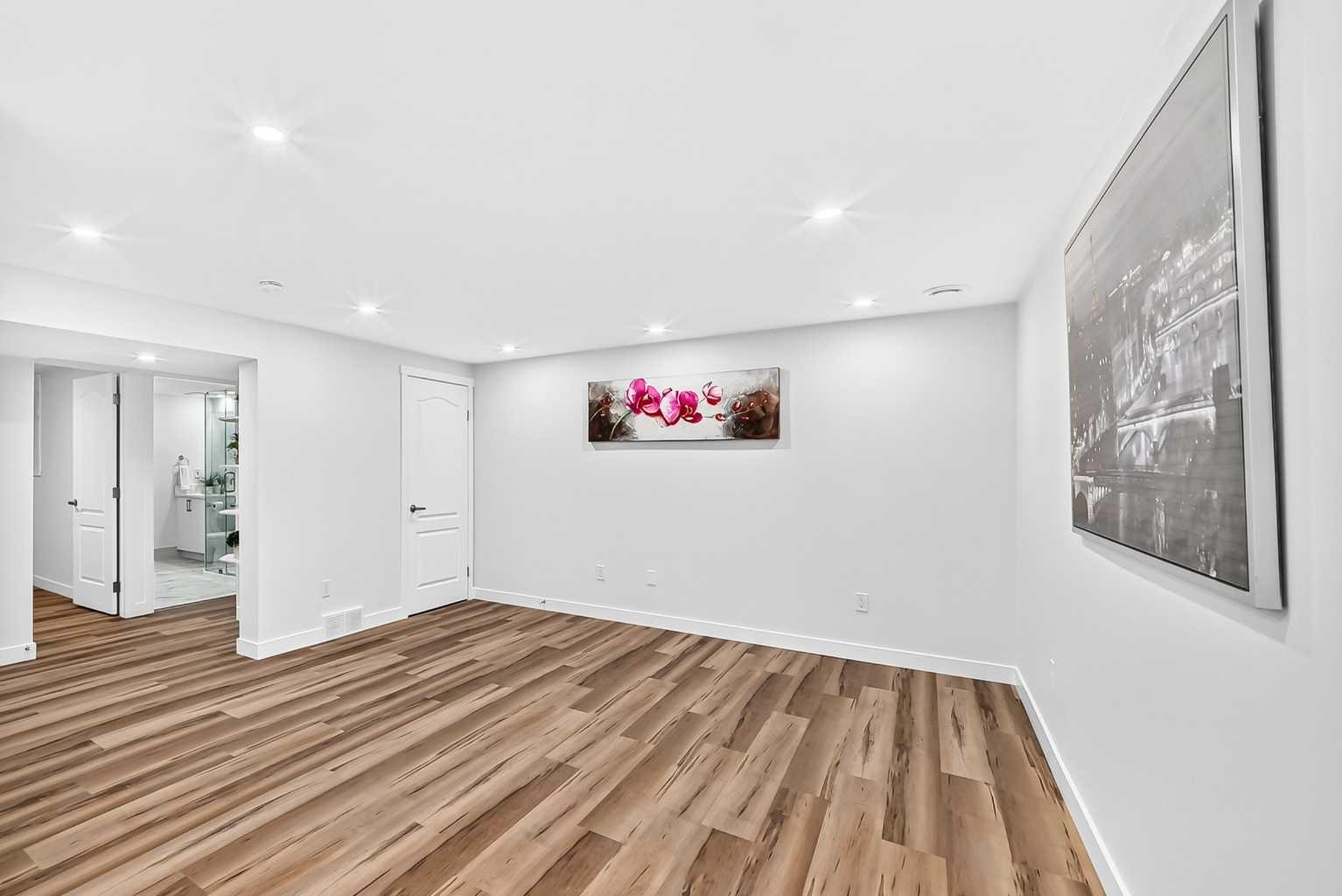 34, 9908 Bonaventure Drive SE