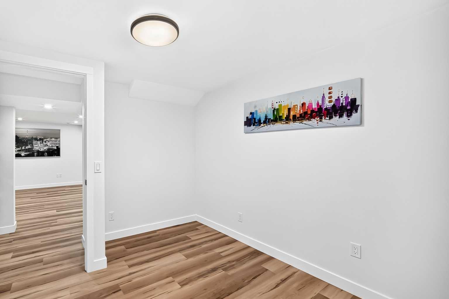 34, 9908 Bonaventure Drive SE