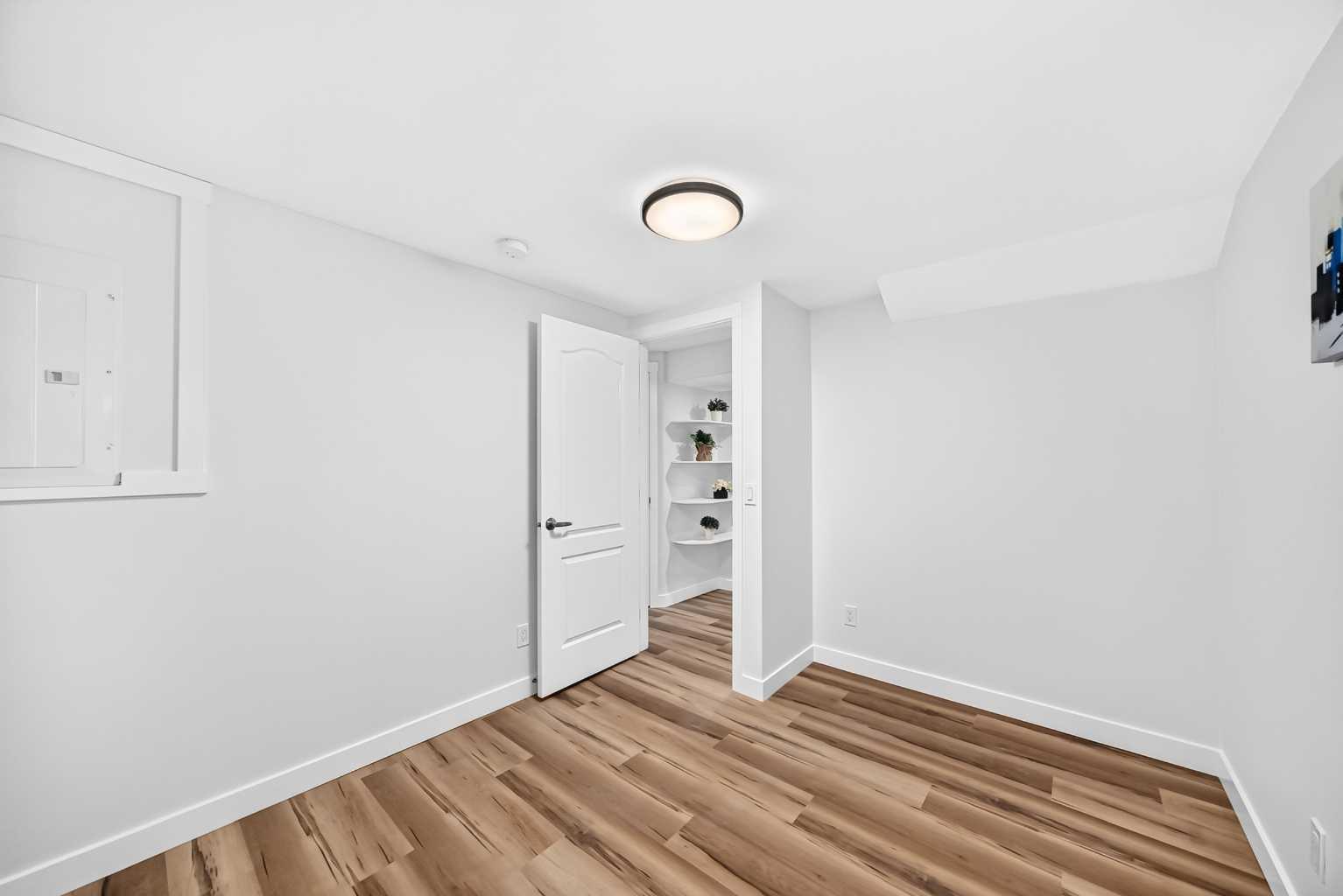 34, 9908 Bonaventure Drive SE