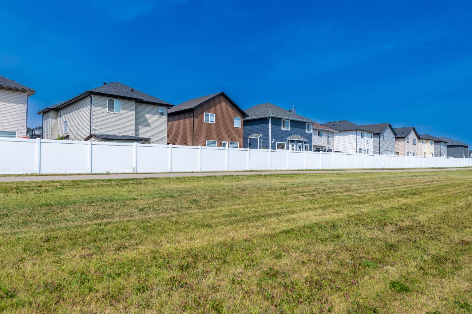 50 Saddleland Crescent NE